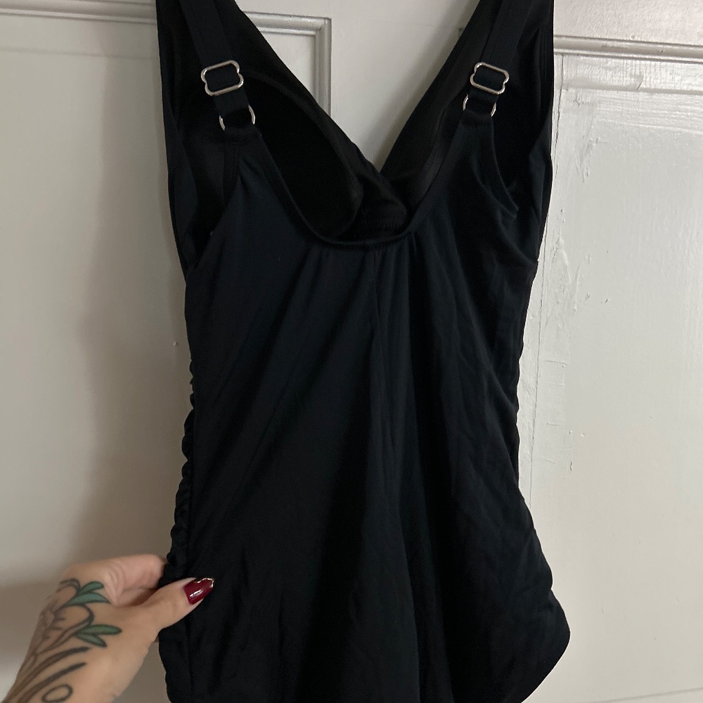 Bathing suit - Picture 4 of 7